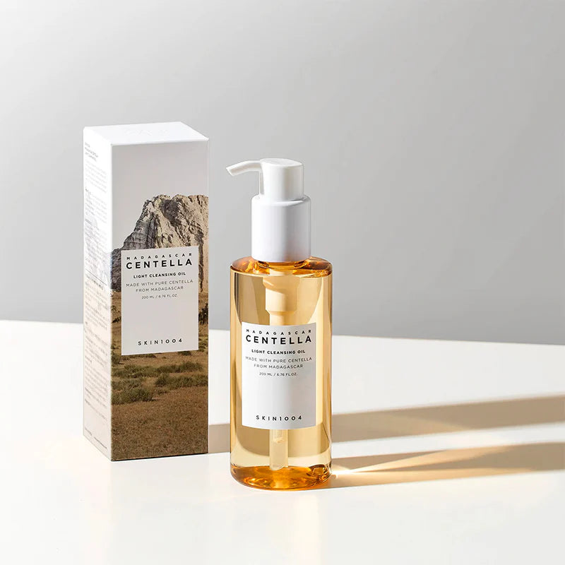 Madagascar Centella Light Cleansing Oil - SKIN 1004